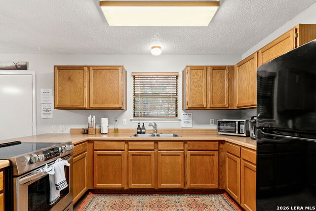 1641 Rotherman Property Photo 12
