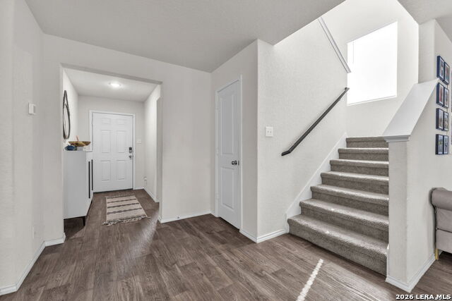 1045 Pacific Monarch Property Photo 5