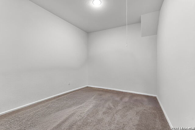 1045 Pacific Monarch Property Photo 27