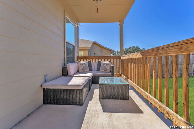 1045 Pacific Monarch Property Photo 30