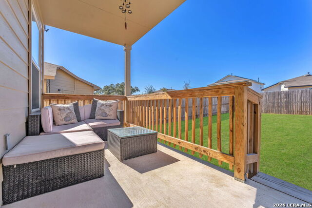 1045 Pacific Monarch Property Photo 31