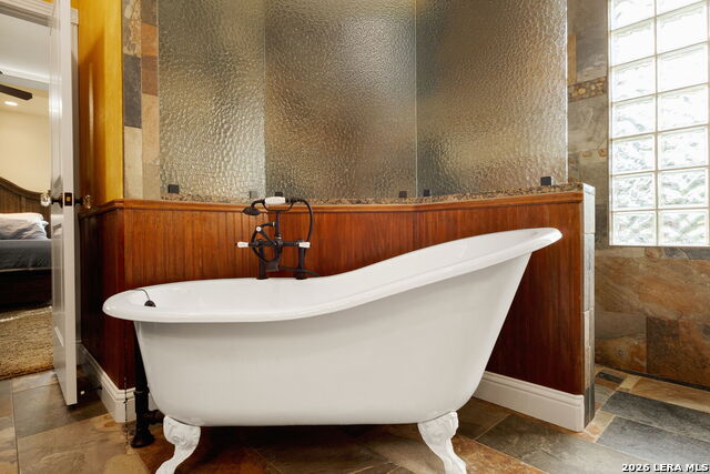246 Stonebrook Rdg Property Photo 12