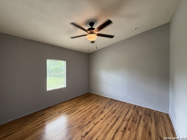 438 Sumner Dr. Property Photo 15