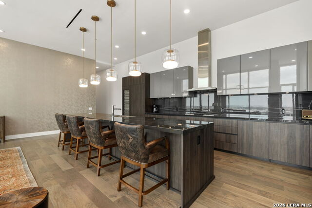 123 Lexington Property Photo 1