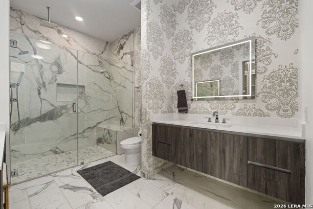 123 Lexington Property Photo 3