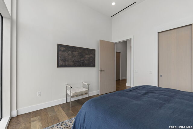 123 Lexington Property Photo 31