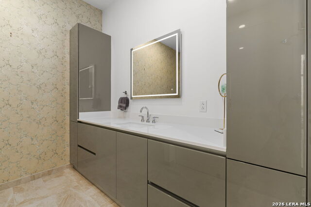 123 Lexington Property Photo 32
