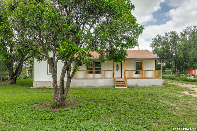 3065 Valley Rd Property Photo 1