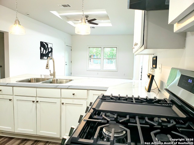 1025 Fulton Property Photo 10