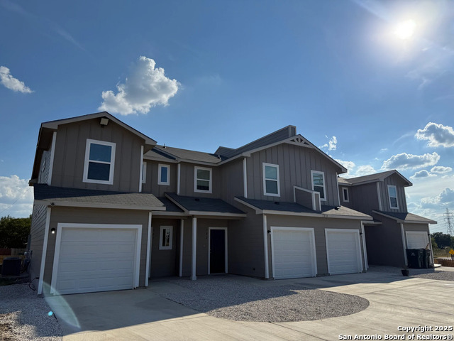 7215 John Palmer Dr. Property Photo 1