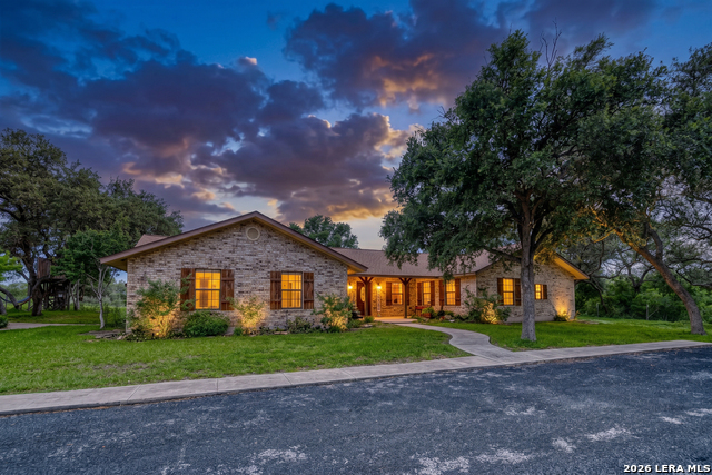 335 Sunset Ridge Property Photo 4