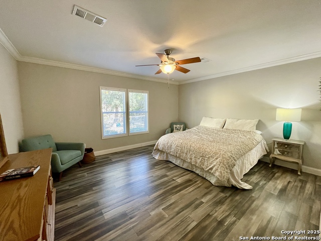 203 Ranch Dr Property Photo 11