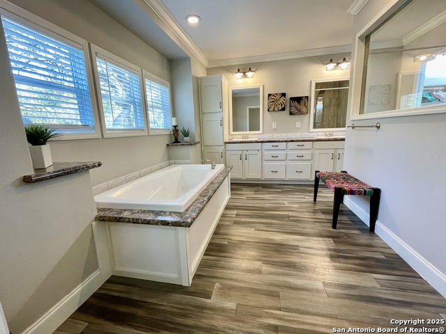 203 Ranch Dr Property Photo 14