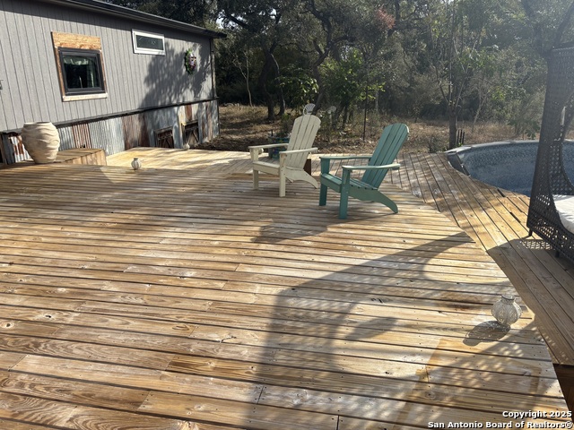 203 Ranch Dr Property Photo 22