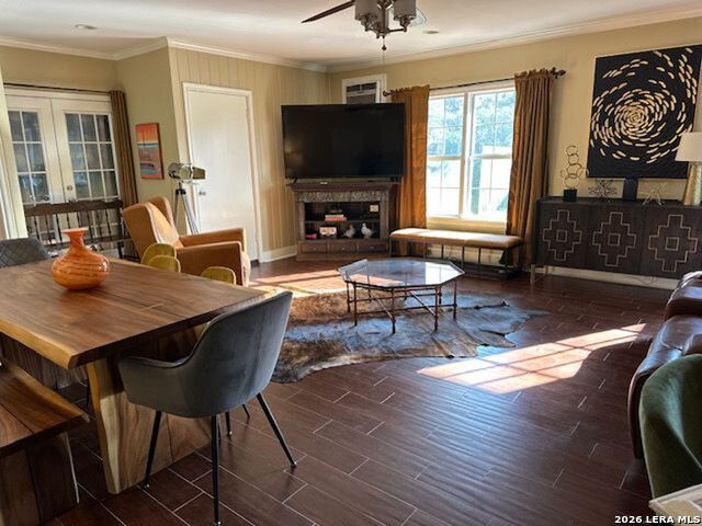 2919 Hitching Post Property Photo 7