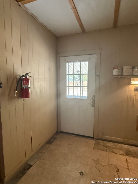 4839 Castle Strm Property Photo 17