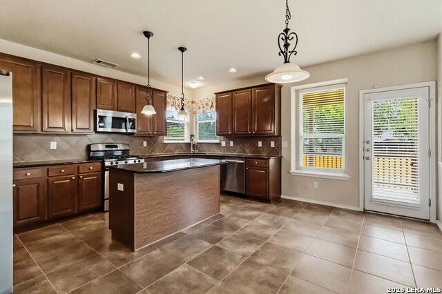 6238 Ozona Property Photo 14