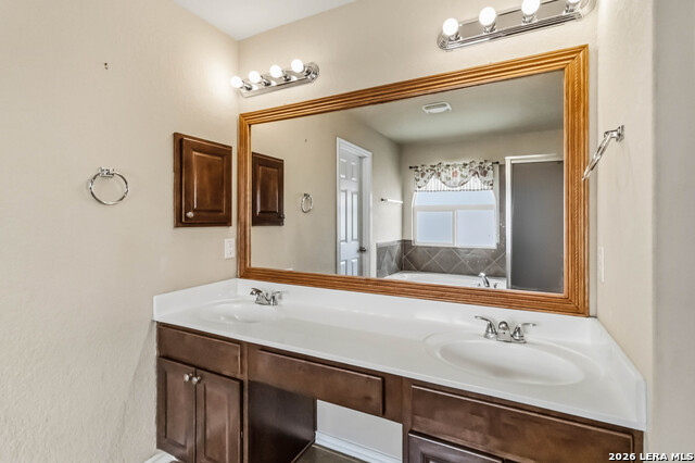 6238 Ozona Property Photo 30