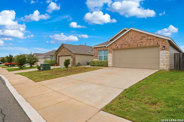 12043 Pewee Property Photo 3