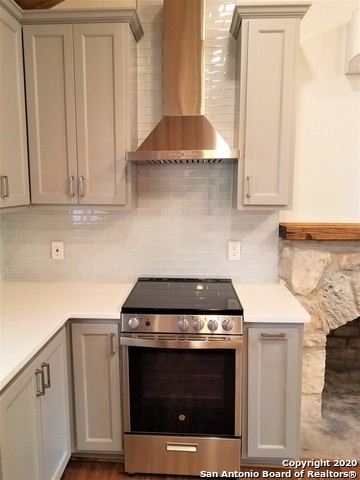 17803 Hilltop Dr Property Photo 10