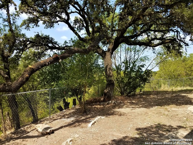 17803 Hilltop Dr Property Photo 22