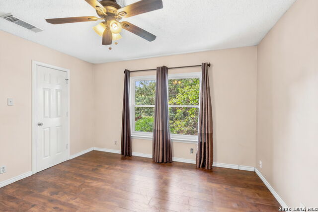 9406 Silverfeather Property Photo 19
