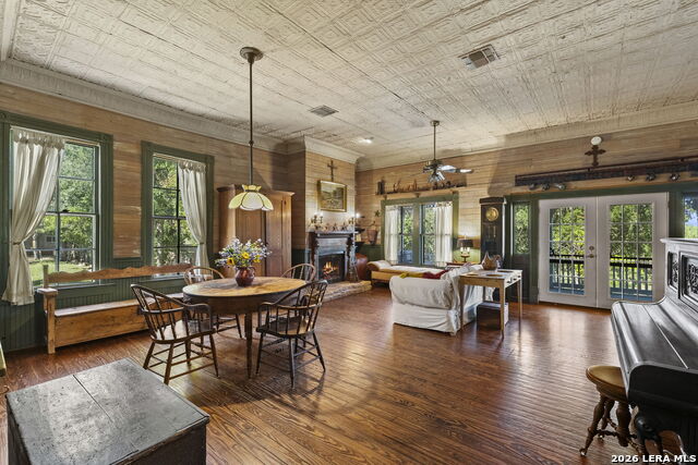 112 N. River Bend Road Property Photo 12