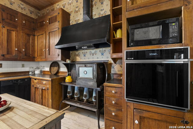 112 N. River Bend Road Property Photo 25