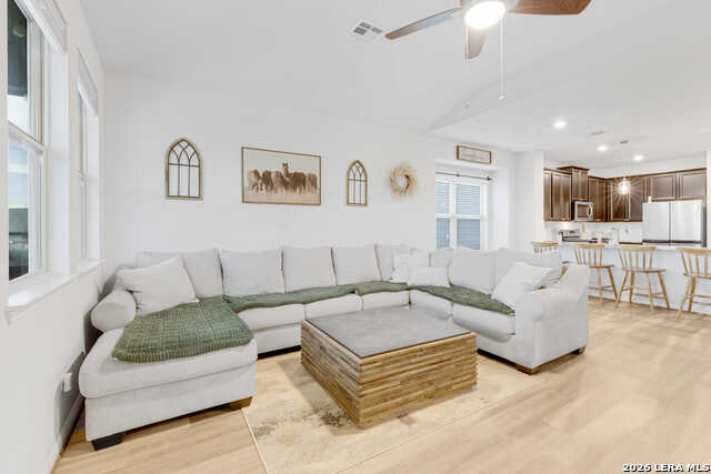 4902 Oxbow Bnd Property Photo 13