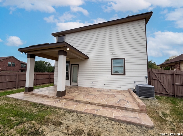 5733 Ty Lindstrom Property Photo 5