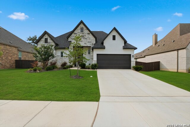 411 Aurora Basin Property Photo 2