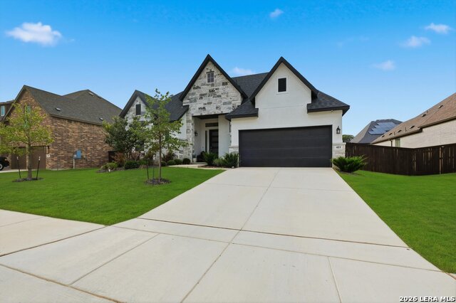 411 Aurora Basin Property Photo 3