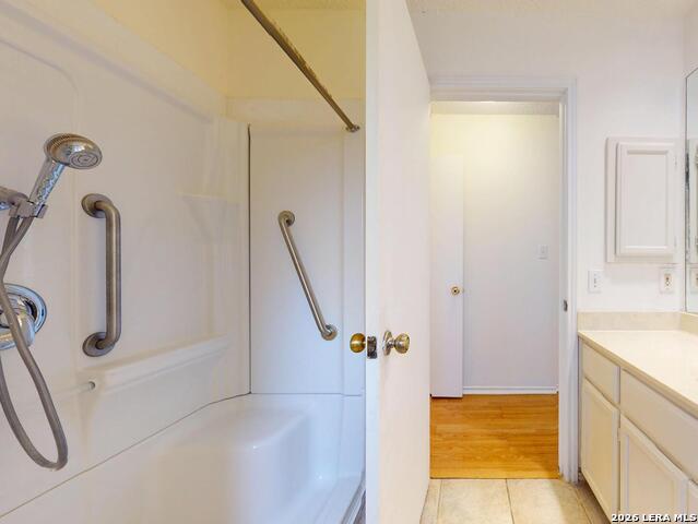 3201 Thrush Bend St Property Photo 8