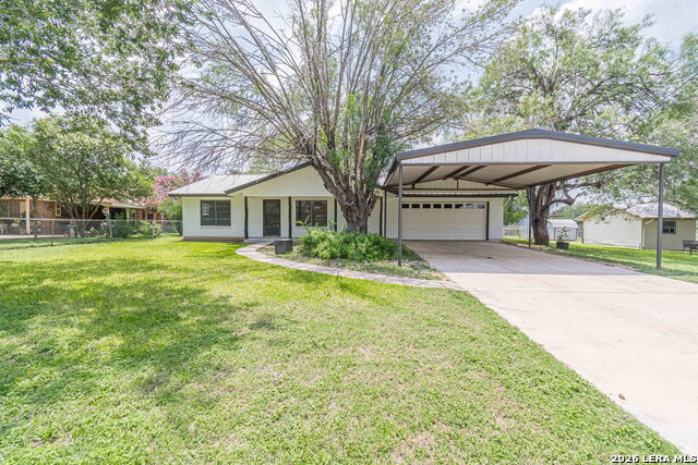 506 Magnolia Property Photo 1