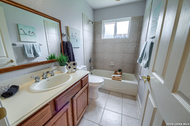 25811 Green River Dr Property Photo 33
