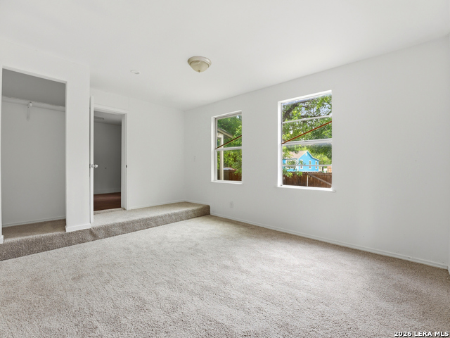 720 Chickering Ave Property Photo 13