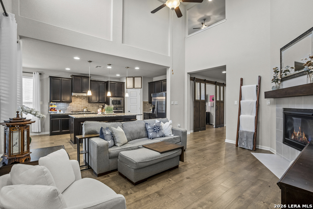 23118 Evangeline Property Photo 9