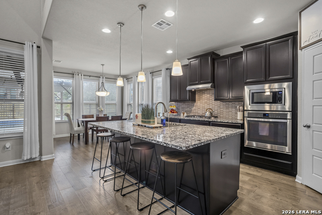 23118 Evangeline Property Photo 11
