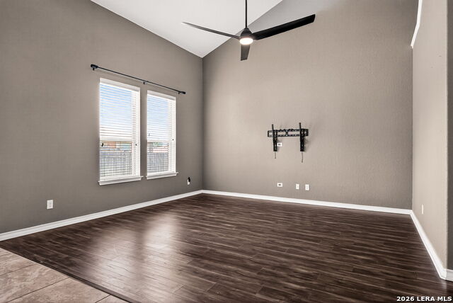 1514 Eagle Gln Property Photo 5
