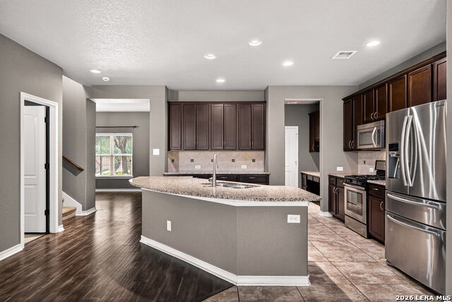 1514 Eagle Gln Property Photo 10