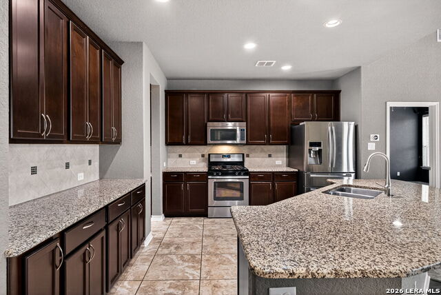 1514 Eagle Gln Property Photo 11