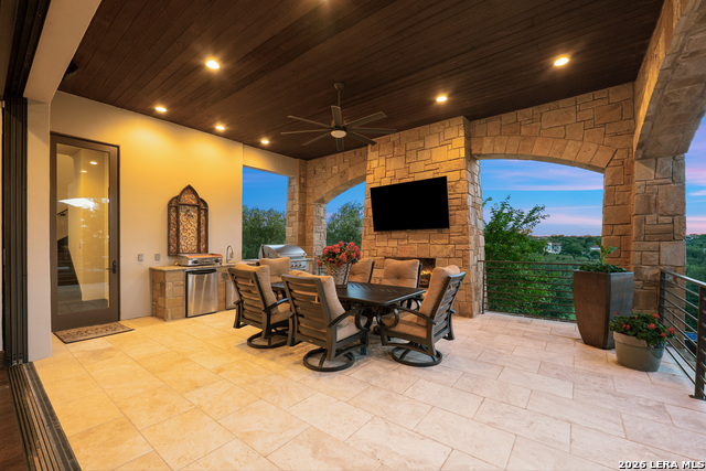 48 Oakland Hls Property Photo 48