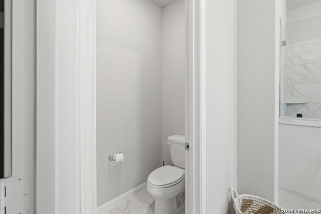 1634 Cheshire Park Property Photo 32