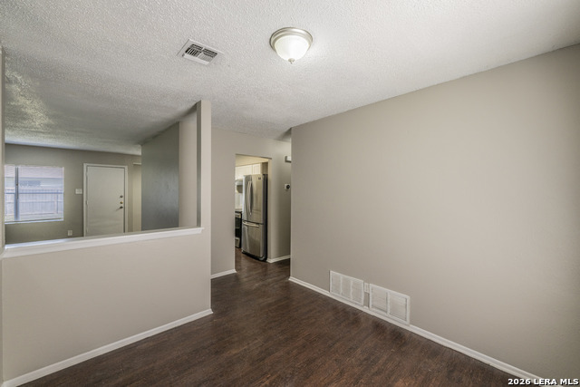 5915 Cliff Ridge Property Photo 5