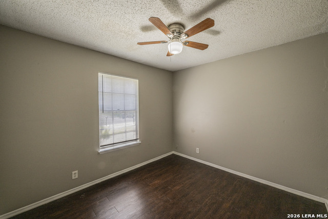 5915 Cliff Ridge Property Photo 13