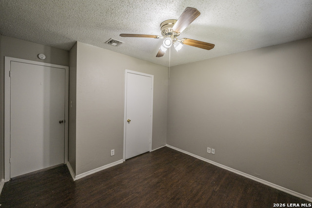 5915 Cliff Ridge Property Photo 19