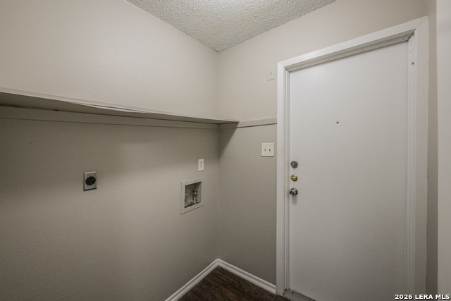 5915 Cliff Ridge Property Photo 21