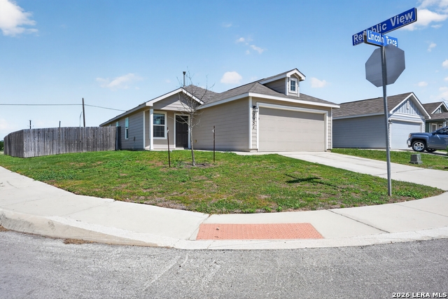 7251 Lincoln Trce Property Photo 2