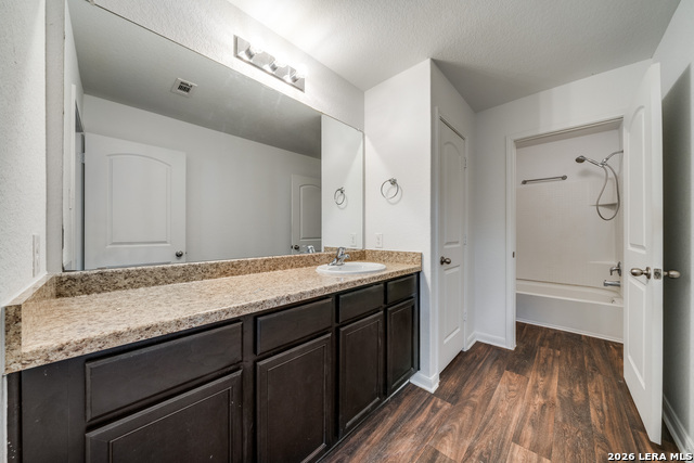 6002 Southern Vis Property Photo 20