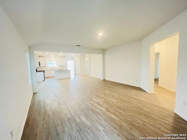 742 Haas Way Property Photo 4